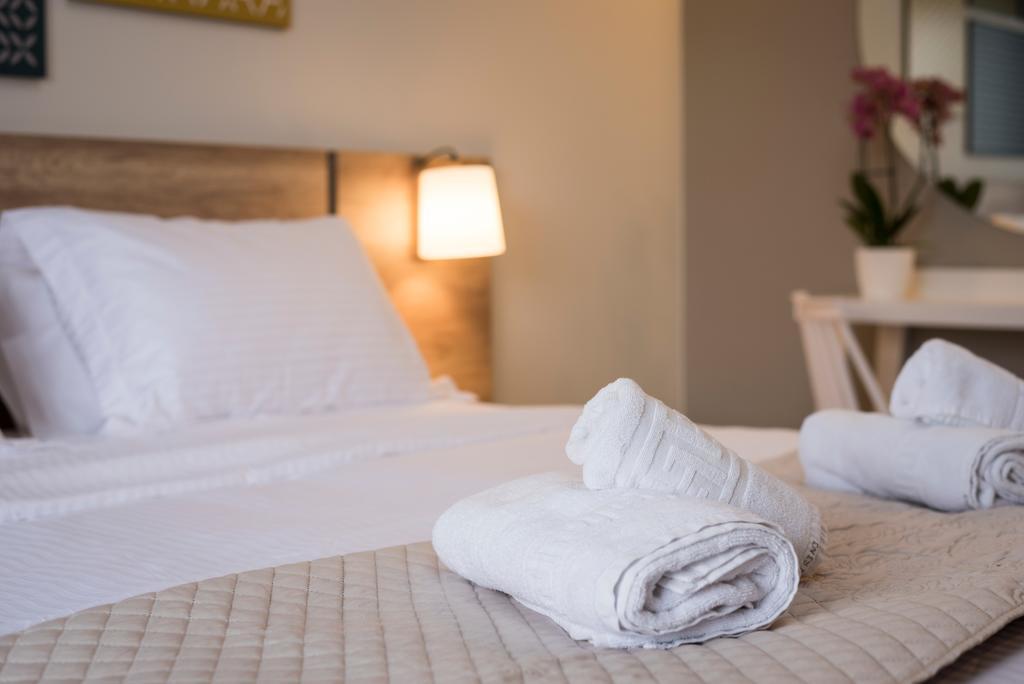 Irini Stalos Apartments ภายนอก รูปภาพ