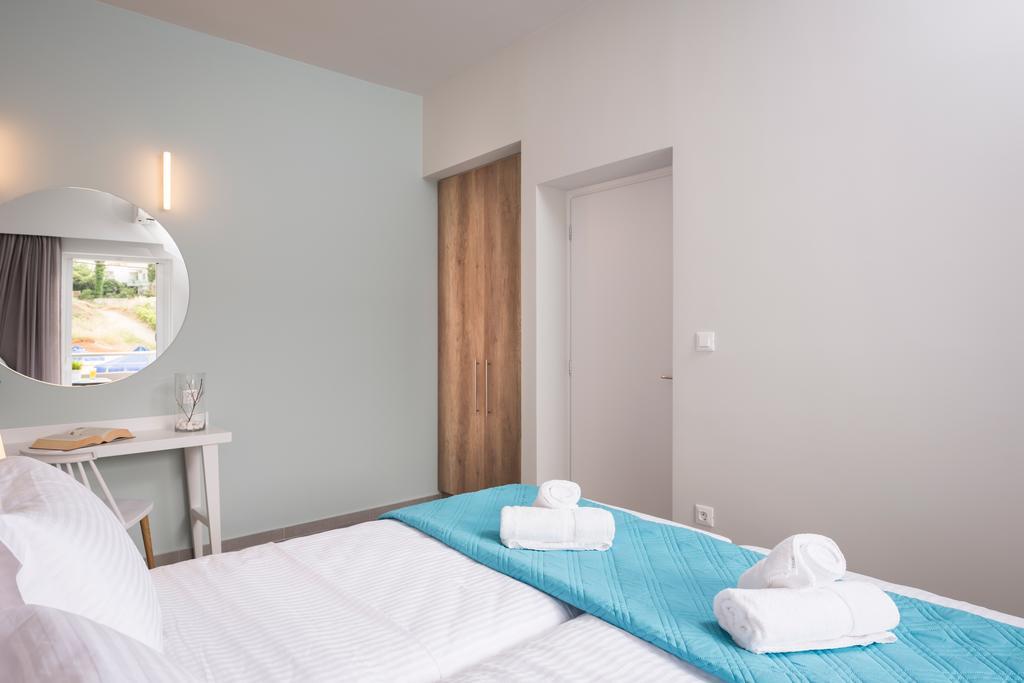 Irini Stalos Apartments ภายนอก รูปภาพ