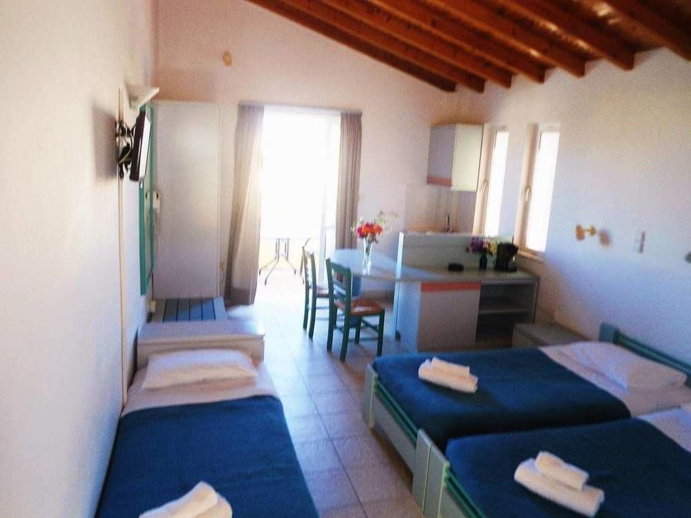Irini Stalos Apartments ภายนอก รูปภาพ