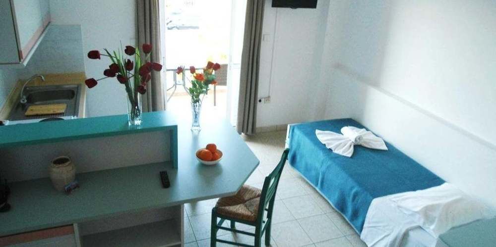 Irini Stalos Apartments ภายนอก รูปภาพ