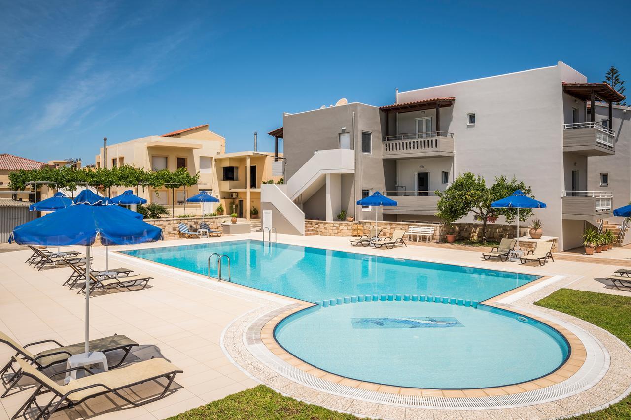 Irini Stalos Apartments ภายนอก รูปภาพ