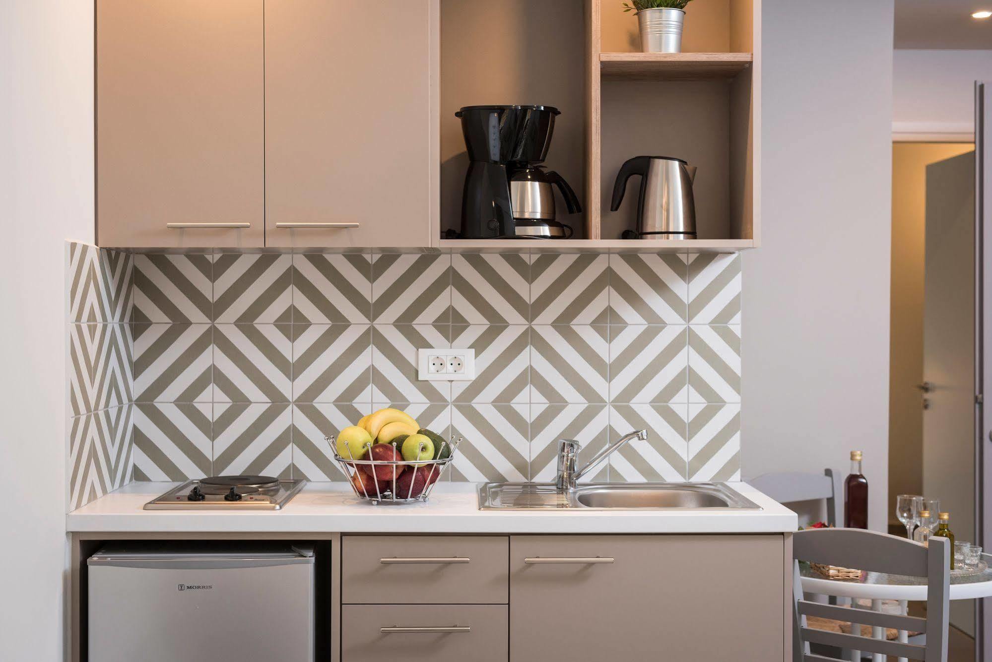 Irini Stalos Apartments ภายนอก รูปภาพ